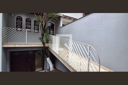Casa à venda com 124m², 2 quartos e 3 vagas Casa à venda com 124m², 2 quartos e 3 vagasÁrea comum