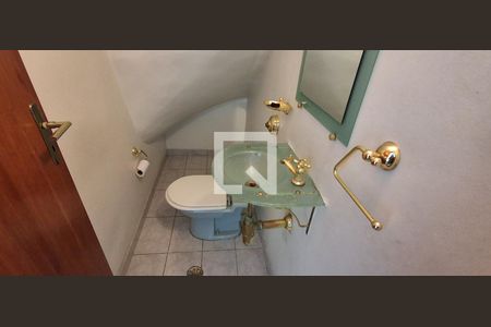 Casa à venda com 124m², 2 quartos e 3 vagas Casa à venda com 124m², 2 quartos e 3 vagasLavabo