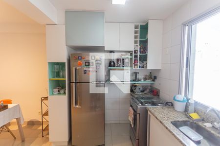 Apartamento à venda com 67m², 2 quartos e 3 vagasCozinha
