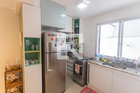 Apartamento à venda com 67m², 2 quartos e 3 vagasCozinha