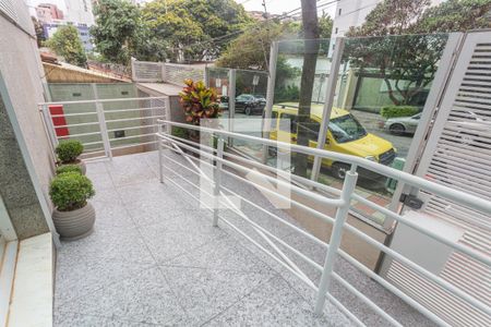 Apartamento à venda com 67m², 2 quartos e 3 vagasRampa de Acesso