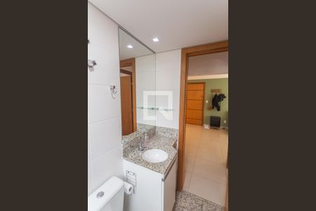 Apartamento à venda com 67m², 2 quartos e 3 vagasBanheiro Social