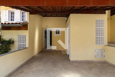Casa de condomínio à venda com 100m², 3 quartos e sem vagaGaragem