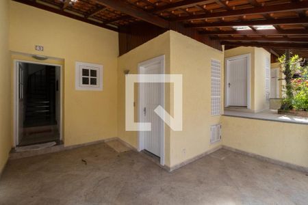 Casa de condomínio à venda com 100m², 3 quartos e sem vagaGaragem