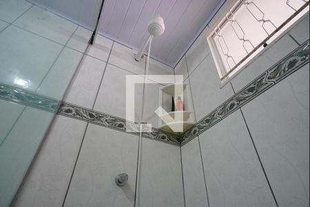 Casa à venda com 170m², 4 quartos e 2 vagasBanheiro Corredor