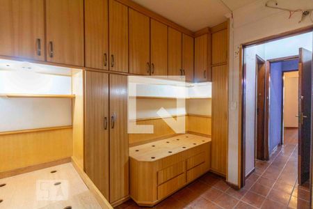 Casa para alugar com 255m², 2 quartos e 1 vaga Casa para alugar com 255m², 2 quartos e 1 vagaQuarto 2 - Suite