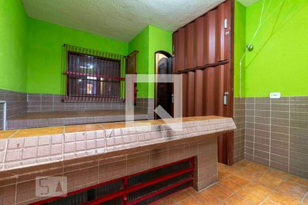 Casa para alugar com 255m², 2 quartos e 1 vaga Casa para alugar com 255m², 2 quartos e 1 vagaÁrea de Serviço