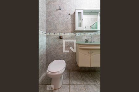 Casa para alugar com 255m², 2 quartos e 1 vaga Casa para alugar com 255m², 2 quartos e 1 vagaBanheiro Quarto 1 - Suite