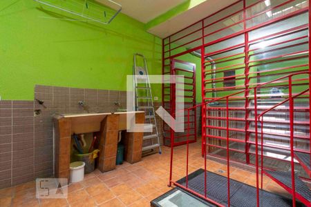 Casa para alugar com 255m², 2 quartos e 1 vaga Casa para alugar com 255m², 2 quartos e 1 vagaÁrea de Serviço