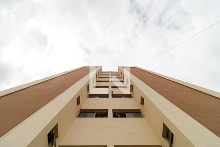 Apartamento à venda com 58m², 2 quartos e 1 vagaFachadaFachada