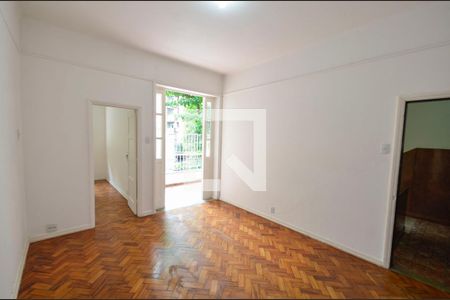 Apartamento para alugar com 70m², 3 quartos e sem vaga Apartamento para alugar com 70m², 3 quartos e sem vagaSala