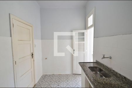 Apartamento para alugar com 70m², 3 quartos e sem vaga Apartamento para alugar com 70m², 3 quartos e sem vagaCozinha