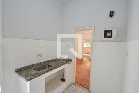 Apartamento para alugar com 70m², 3 quartos e sem vaga Apartamento para alugar com 70m², 3 quartos e sem vagaCozinha