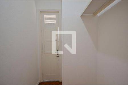 Apartamento para alugar com 70m², 3 quartos e sem vaga Apartamento para alugar com 70m², 3 quartos e sem vagaSuíte