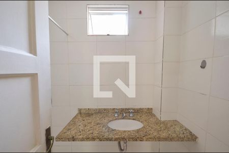 Apartamento para alugar com 70m², 3 quartos e sem vaga Apartamento para alugar com 70m², 3 quartos e sem vagaBanheiro Social