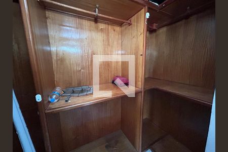 Apartamento à venda com 300m², 3 quartos e 1 vagaCloset da Suíte