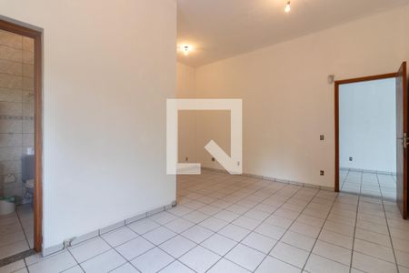 Casa para alugar com 120m², 2 quartos e sem vaga Casa para alugar com 120m², 2 quartos e sem vagaQuarto Suíte