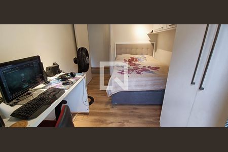 Apartamento à venda com 118m², 3 quartos e 3 vagas Apartamento à venda com 118m², 3 quartos e 3 vagasQuarto 1