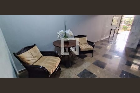 Apartamento à venda com 118m², 3 quartos e 3 vagas Apartamento à venda com 118m², 3 quartos e 3 vagasHall