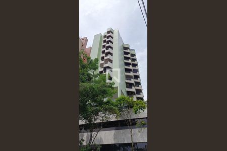 Apartamento à venda com 118m², 3 quartos e 3 vagas Apartamento à venda com 118m², 3 quartos e 3 vagasFachada