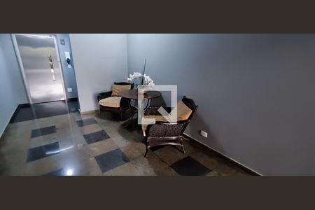 Apartamento à venda com 118m², 3 quartos e 3 vagas Apartamento à venda com 118m², 3 quartos e 3 vagasHall