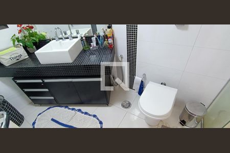 Apartamento à venda com 118m², 3 quartos e 3 vagas Apartamento à venda com 118m², 3 quartos e 3 vagasBanheiro