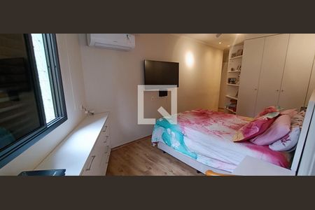 Apartamento à venda com 118m², 3 quartos e 3 vagas Apartamento à venda com 118m², 3 quartos e 3 vagasSuíte