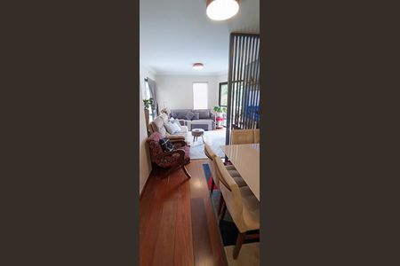 Apartamento à venda com 118m², 3 quartos e 3 vagas Apartamento à venda com 118m², 3 quartos e 3 vagasSala