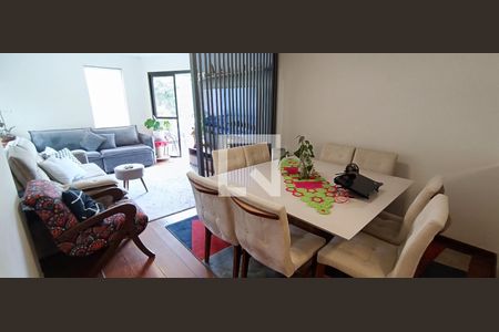 Apartamento à venda com 118m², 3 quartos e 3 vagas Apartamento à venda com 118m², 3 quartos e 3 vagasSala