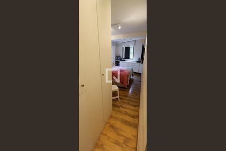 Apartamento à venda com 118m², 3 quartos e 3 vagas Apartamento à venda com 118m², 3 quartos e 3 vagasSuíte
