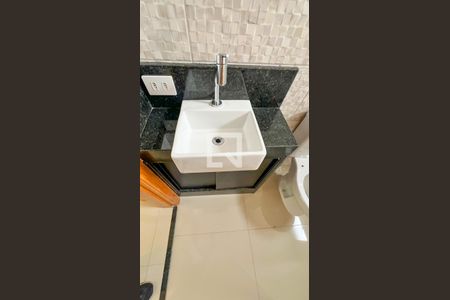 Apartamento à venda com 71m², 3 quartos e 2 vagasBanheiro/Quarto 3