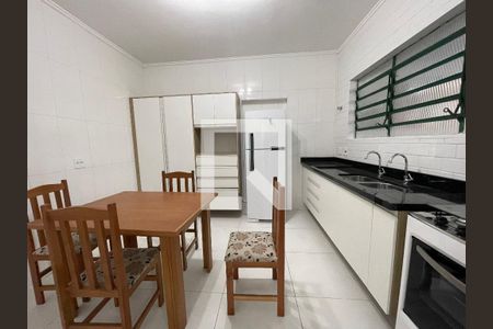 Casa à venda com 700m², 8 quartos e 2 vagasCozinha