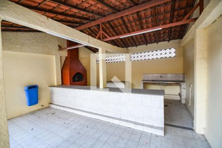 Apartamento à venda com 72m², 2 quartos e 1 vaga Apartamento à venda com 72m², 2 quartos e 1 vagaÁrea comum - Churrasqueira