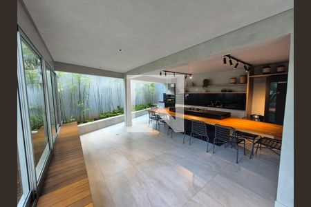 Apartamento à venda com 136m², 4 quartos e 3 vagasEspaço Gourmet