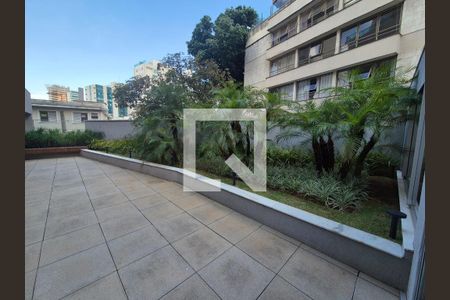 Apartamento à venda com 136m², 4 quartos e 3 vagasÁrea comum