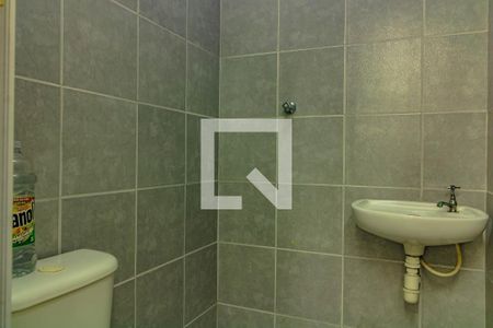 Casa à venda com 180m², 4 quartos e 2 vagasBanheiro de Serviço