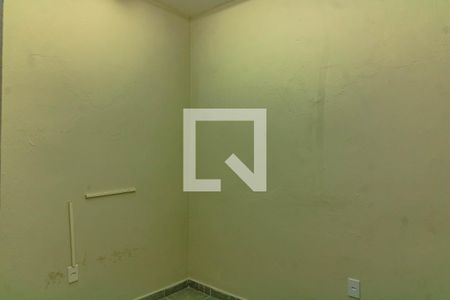 Casa à venda com 180m², 4 quartos e 2 vagasBanheiro de Serviço