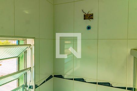 Casa à venda com 180m², 4 quartos e 2 vagasBanheiro 