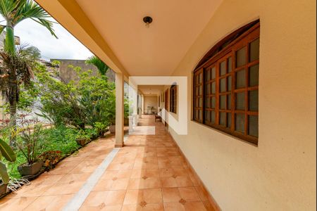 Casa à venda com 330m², 6 quartos e 3 vagasQuintal