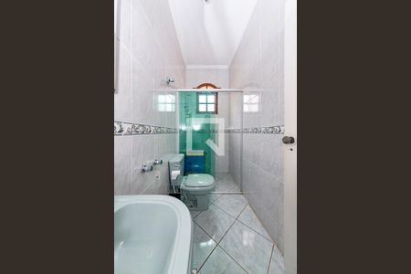 Casa à venda com 330m², 6 quartos e 3 vagasBanheiro da Suíte 4