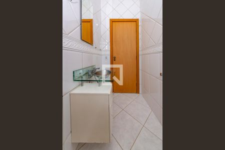 Casa à venda com 330m², 6 quartos e 3 vagasBanheiro Social