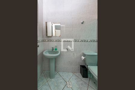 Casa à venda com 330m², 6 quartos e 3 vagasBanheiro da Suíte 4