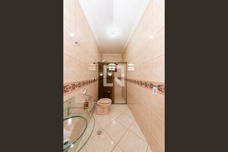 Casa à venda com 330m², 6 quartos e 3 vagasBanheiro da Suíte 3