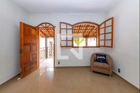 Casa à venda com 330m², 6 quartos e 3 vagasQuarto 6
