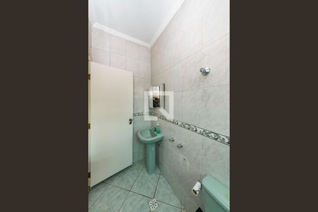 Casa à venda com 330m², 6 quartos e 3 vagasBanheiro da Suíte 4