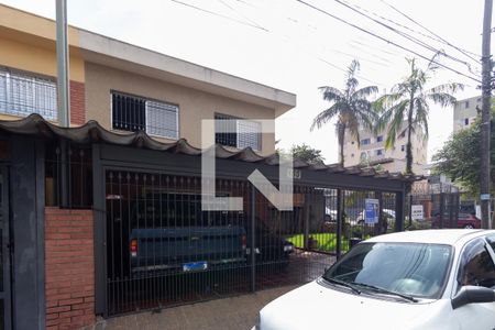 Casa à venda com 277m², 3 quartos e 3 vagasFachada