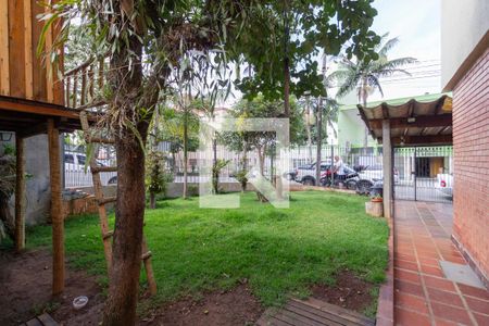 Casa à venda com 277m², 3 quartos e 3 vagasQuintal