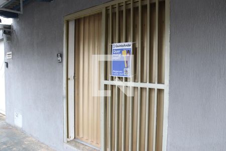 Casa para alugar com 56m², 2 quartos e 1 vagaPlaquinha