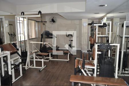 Apartamento à venda com 75m², 2 quartos e 1 vagaÁrea comum