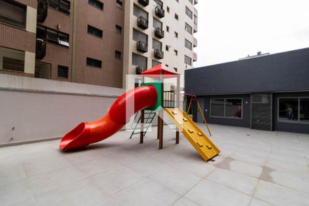 Apartamento à venda com 601m², 4 quartos e 2 vagasÁrea comum - Playground